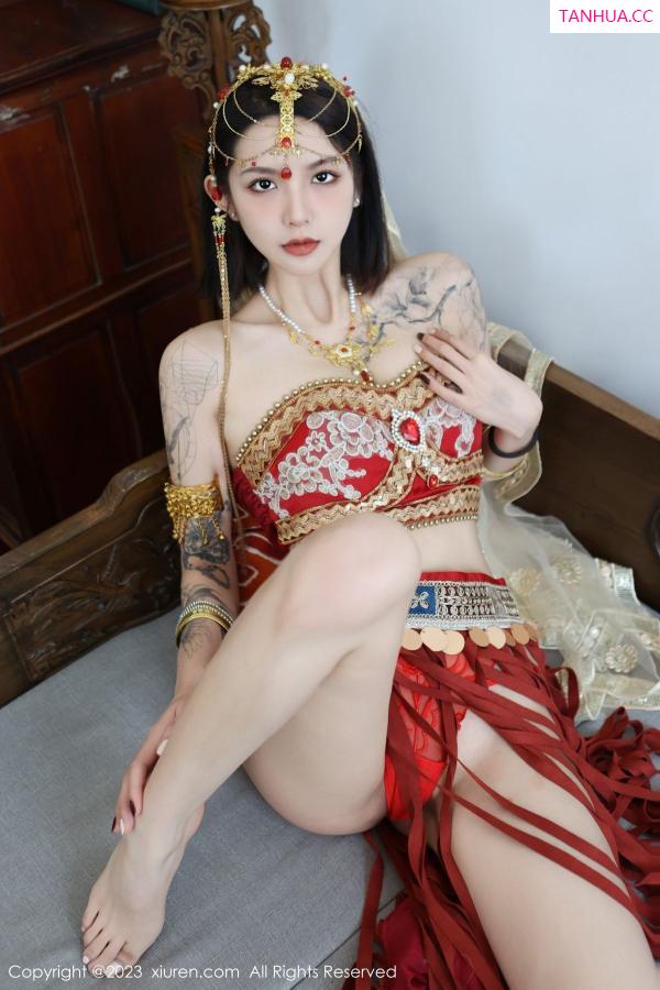   [XiuRen]高清写真图 2023.02.09 No.6240 乔一一 异域风情第36张图片